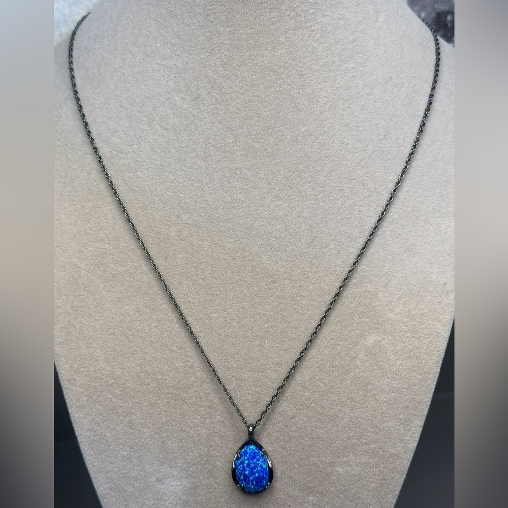 Kendra Scott Kiri Gunmetal Necklace in Royal Kyocera Opal